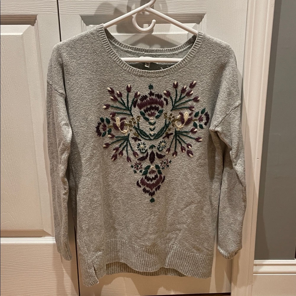 Gray Sweater with Floral Embroidery